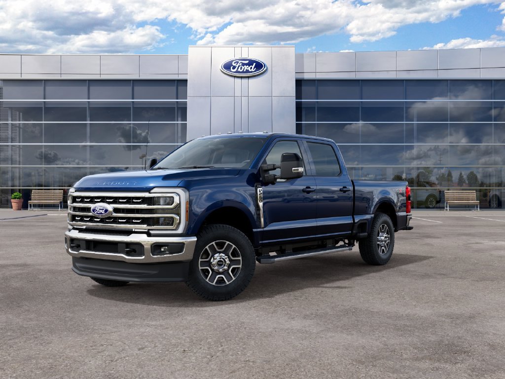 New 2027 Ford F-250SD Lariat 4D Crew Cab