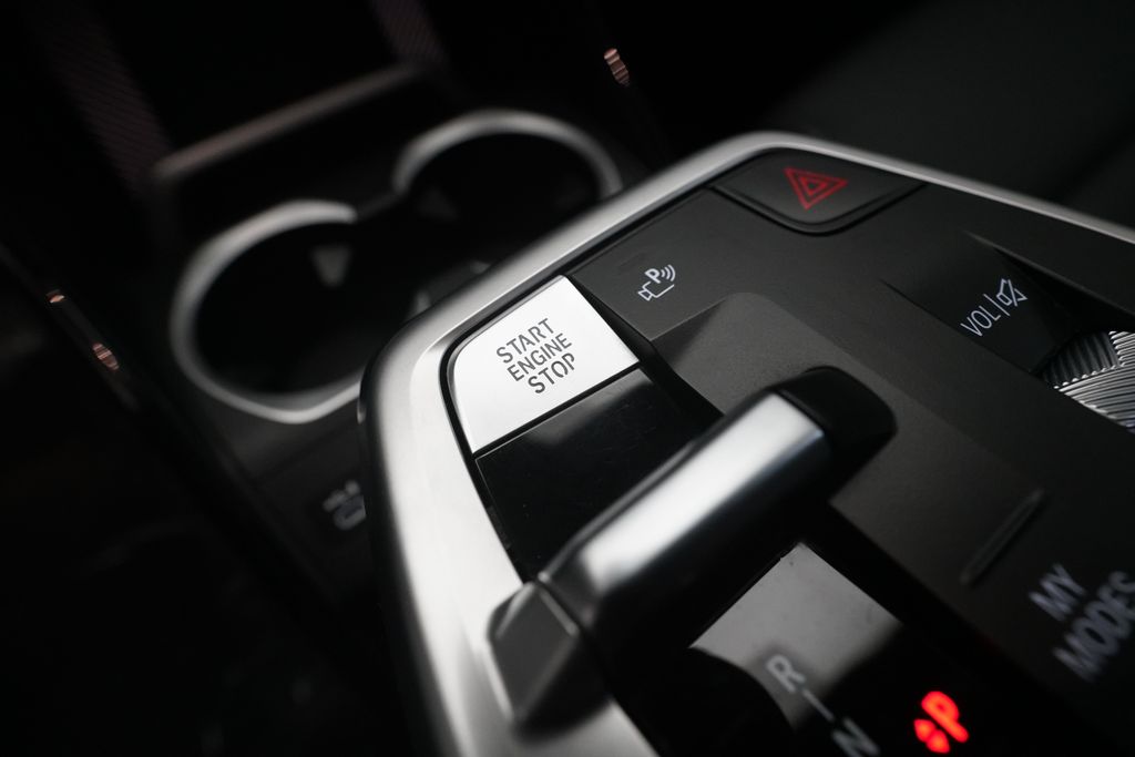 2023 BMW X1 28i - Photo 31