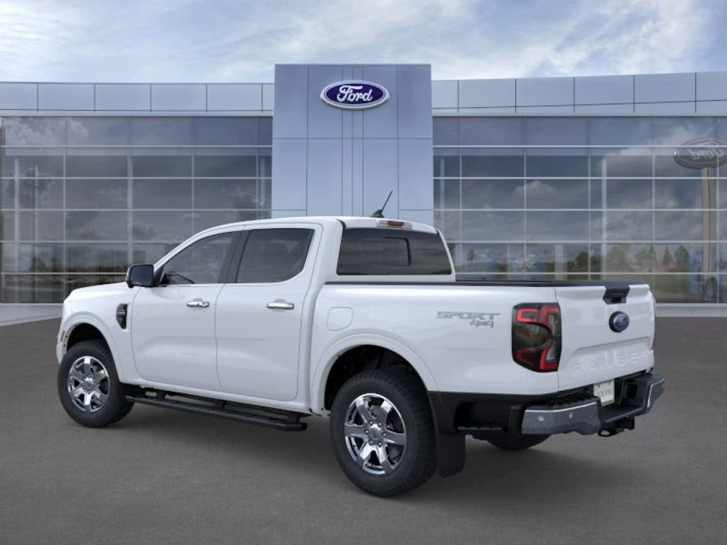 New 2025 Ford Ranger Lariat 4D Crew Cab
