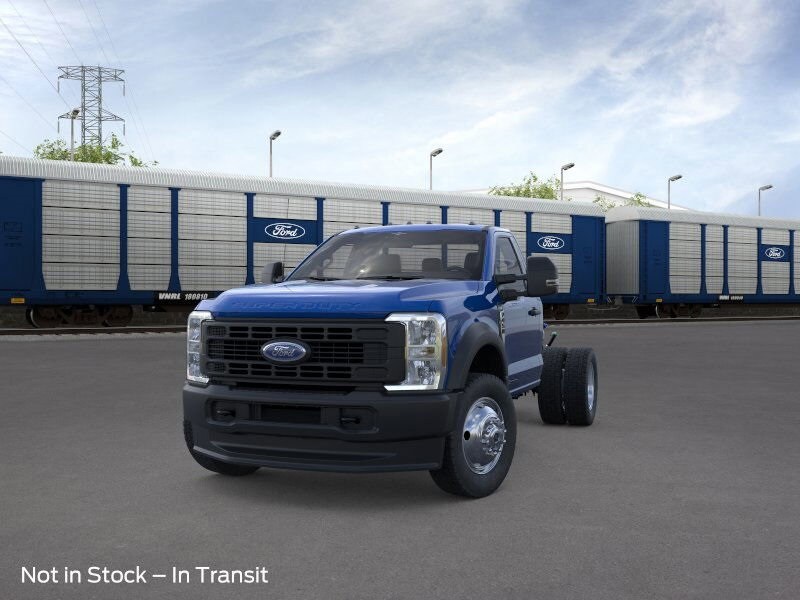 2026 Ford F-450 photo 2