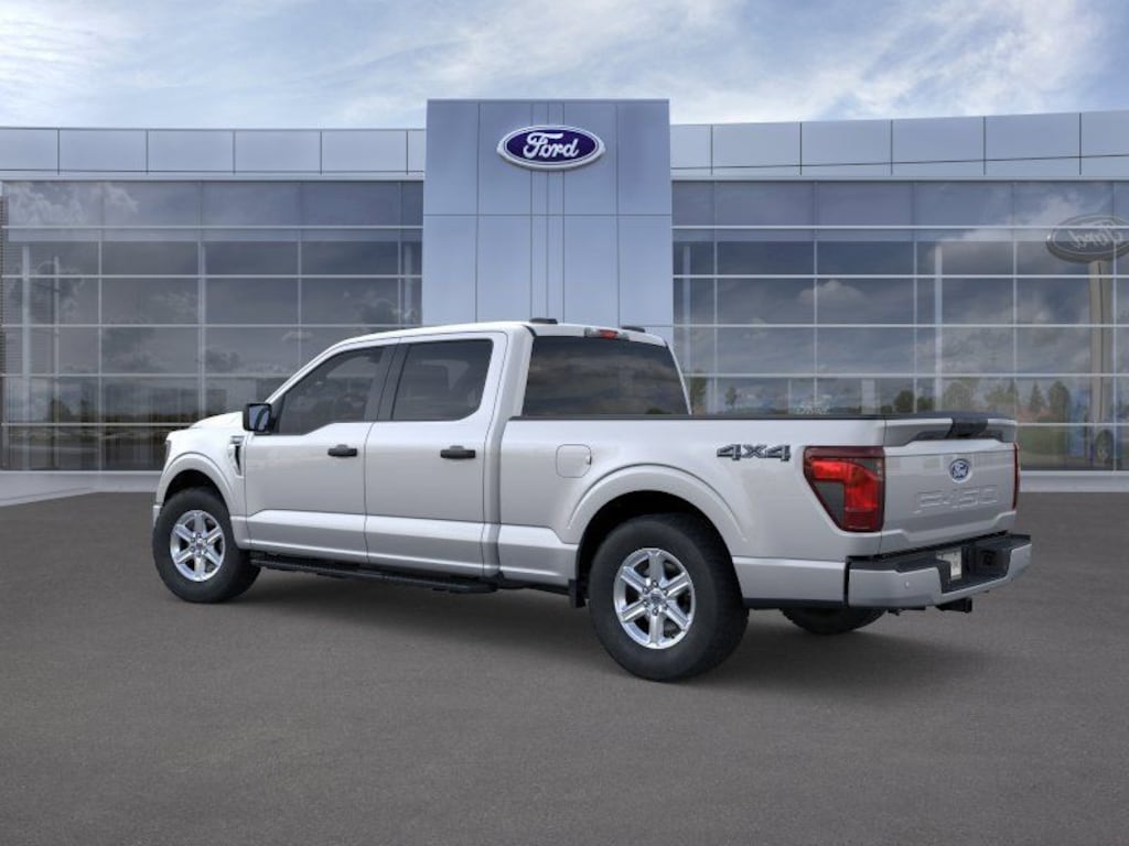New 2026 Ford F-150 XLT 4D SuperCrew