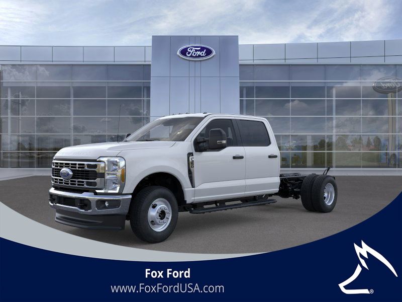 2026 Ford F-350 Super Duty Chassis Cab