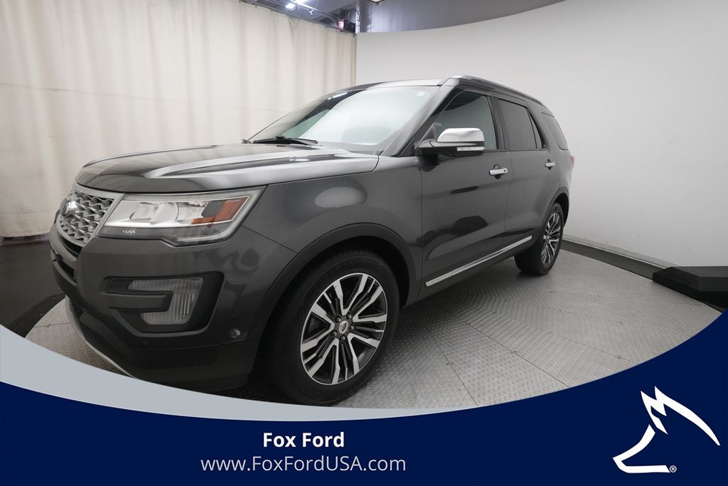2017 Ford Explorer Platinum 4WD's photo