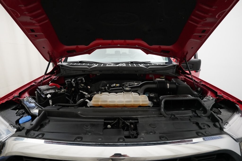 2022 Ford F-150 XLT photo 3