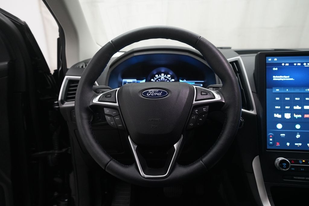 Used 2023 Ford Edge SEL SUV