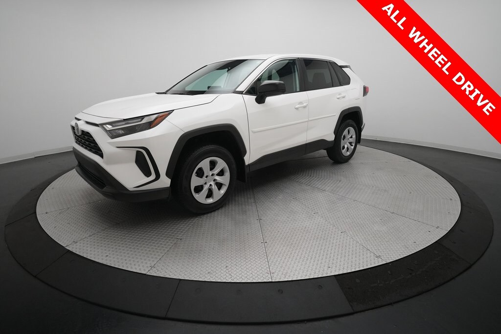 Used 2024 Toyota RAV4 LE SUV