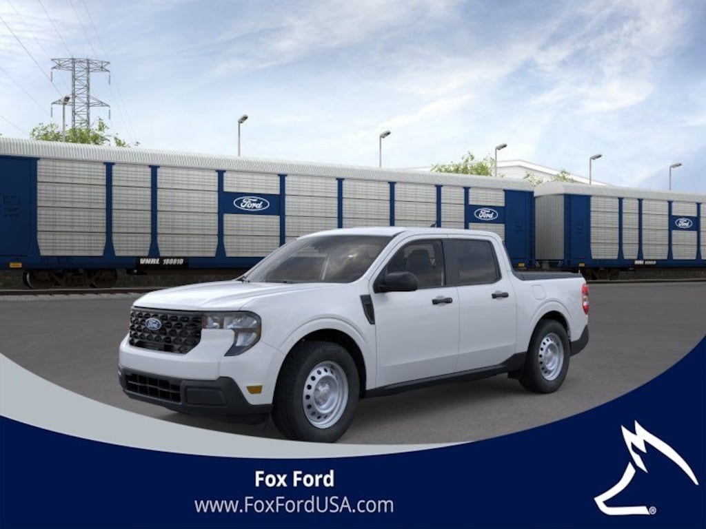 New 2026 Ford Maverick XL 4D Crew Cab
