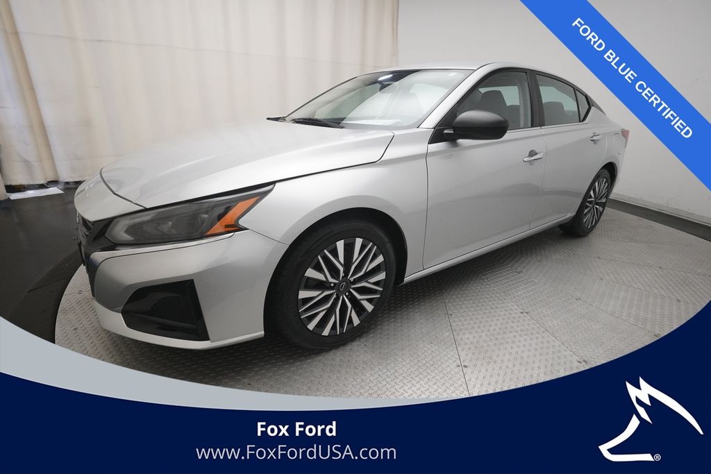 Used 2024 Nissan Altima 2.5 SV Sedan