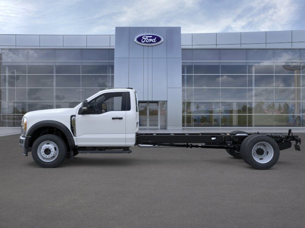 New 2026 Ford F-600SD XL 2D Standard Cab
