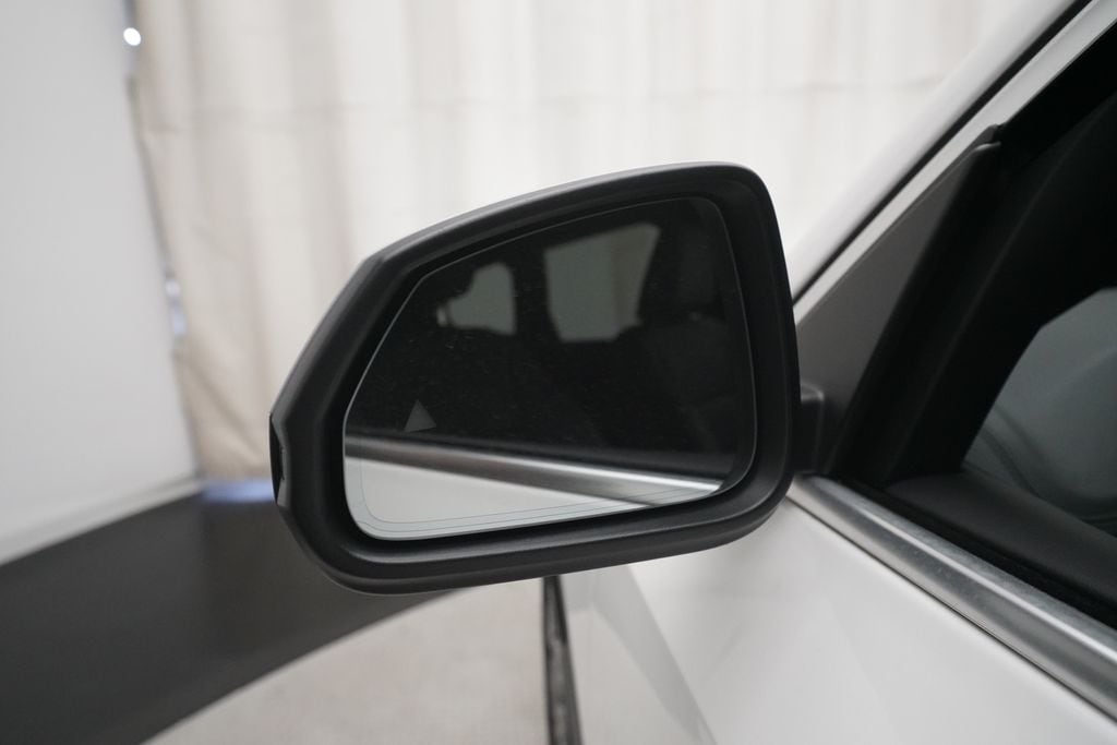 2023 BMW X1 28i - Photo 25