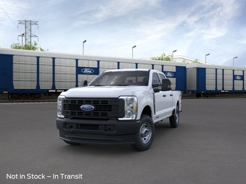 2025 Ford F-350 photo 2