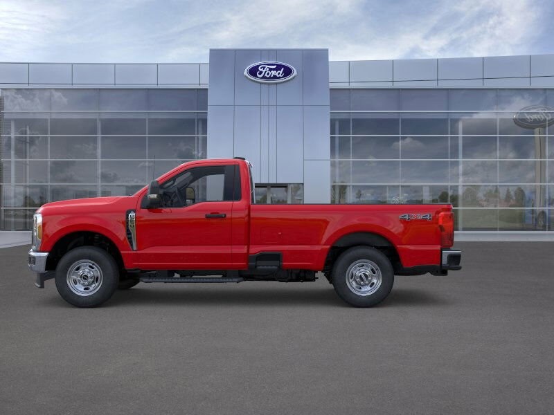 2025 Ford F-250 photo 3