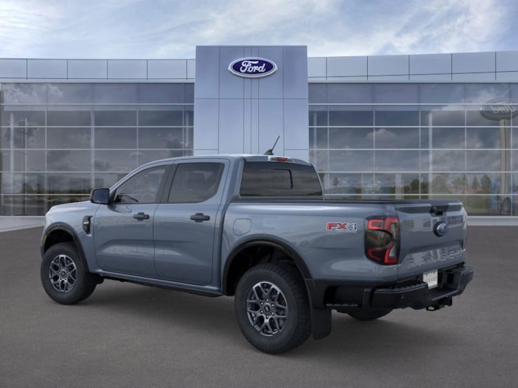 New 2025 Ford Ranger XLT 4D Crew Cab