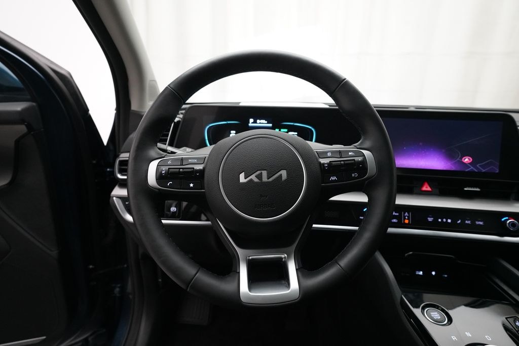 Used 2023 Kia Sportage Hybrid EX SUV