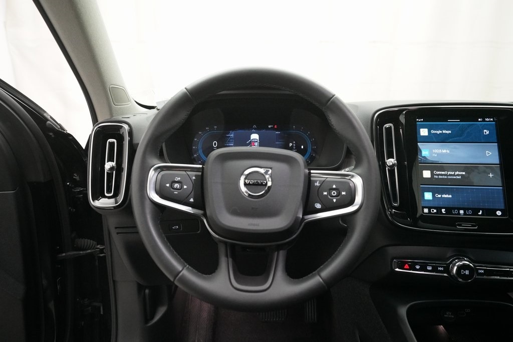 Used 2024 Volvo XC40 B5 Plus Dark Theme SUV