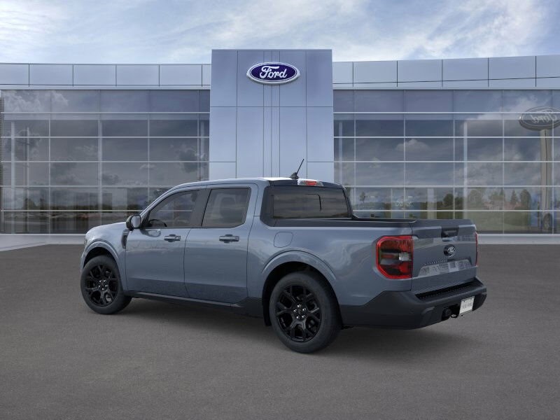 2025 Ford Maverick Lariat photo 2