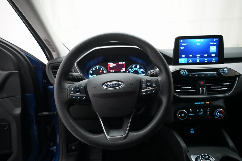 2022 Ford Escape SE photo 4