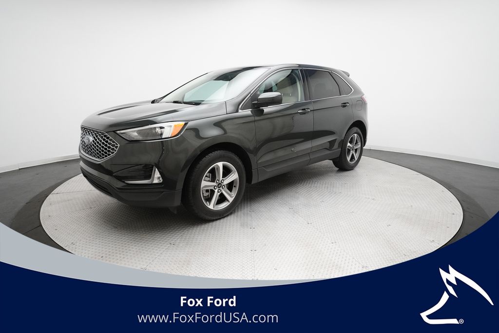 2024 Ford Edge SUV 
