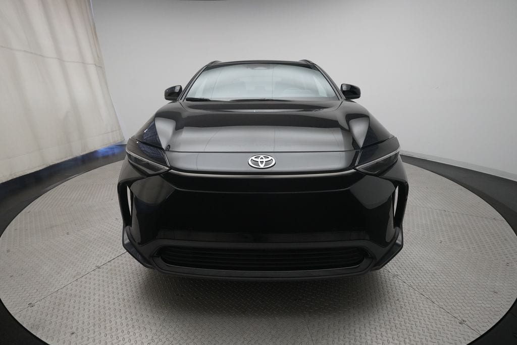 2024 Toyota bZ4X XLE - Photo 11