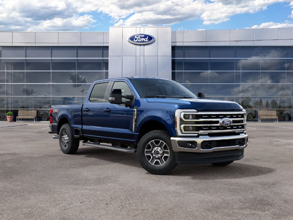 New 2027 Ford F-250SD Lariat 4D Crew Cab