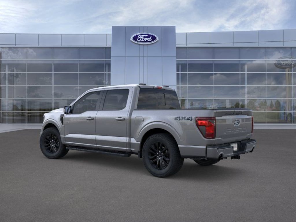 New 2026 Ford F-150 XLT 4D SuperCrew