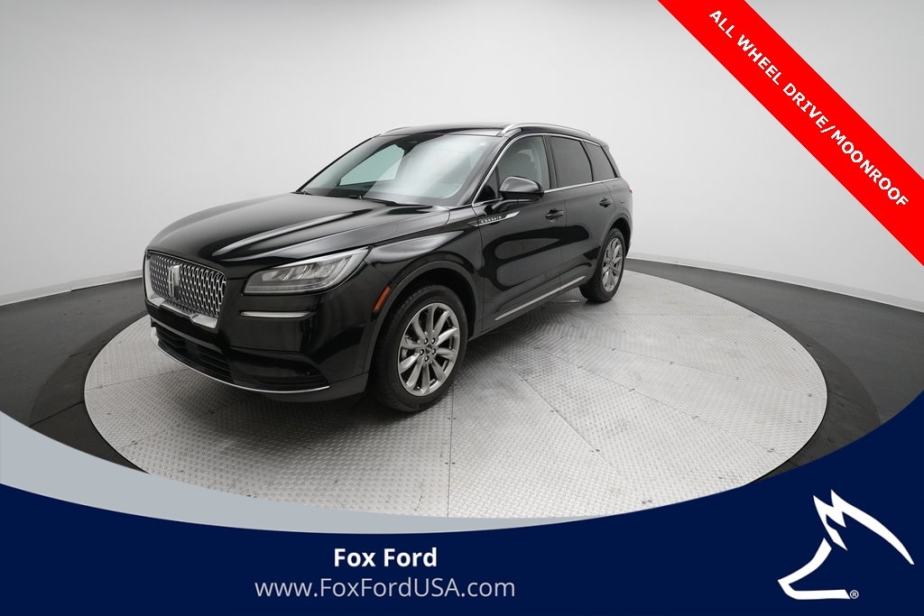 2022 Lincoln Corsair Base's photo