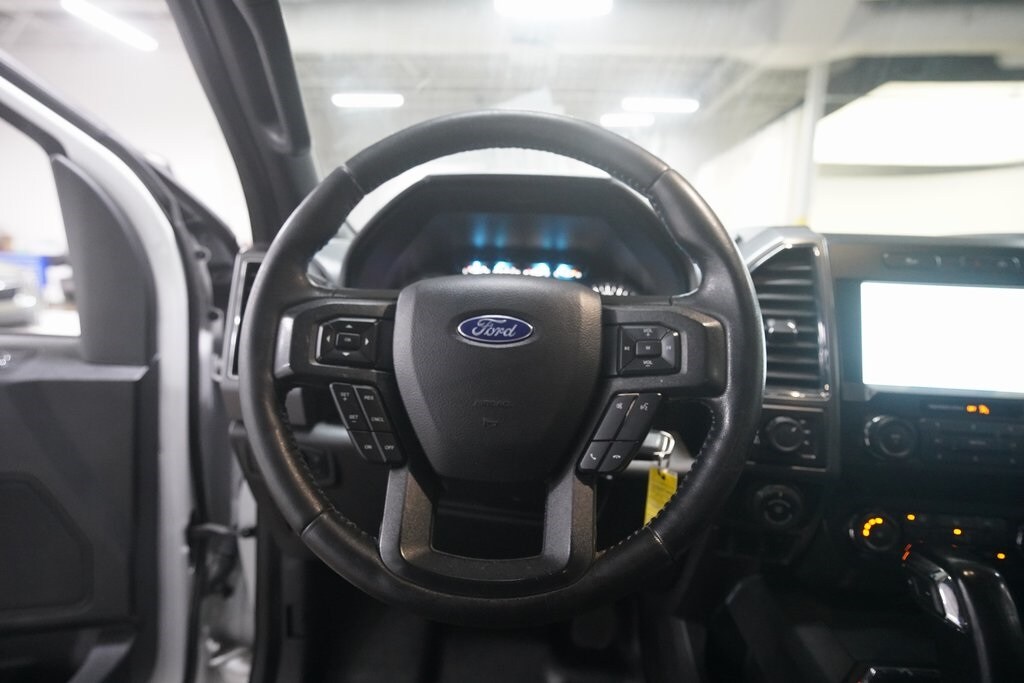 2019 Ford F-150 XLT photo 4