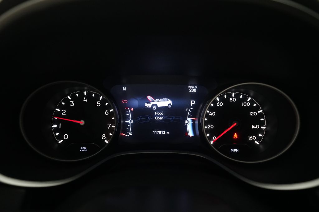 Used 2018 Jeep Compass Limited with VIN 3C4NJDCB6JT354777 for sale in Kentwood, MI