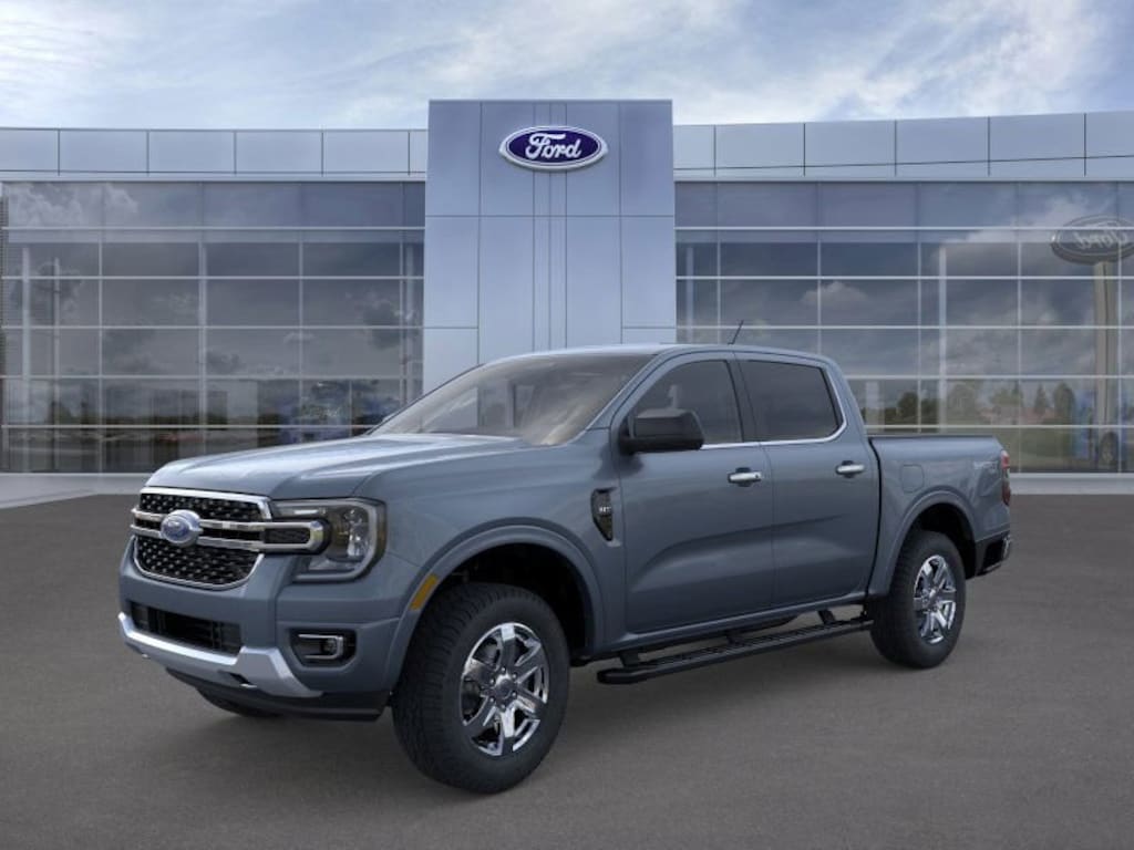 New 2025 Ford Ranger XLT 4D Crew Cab