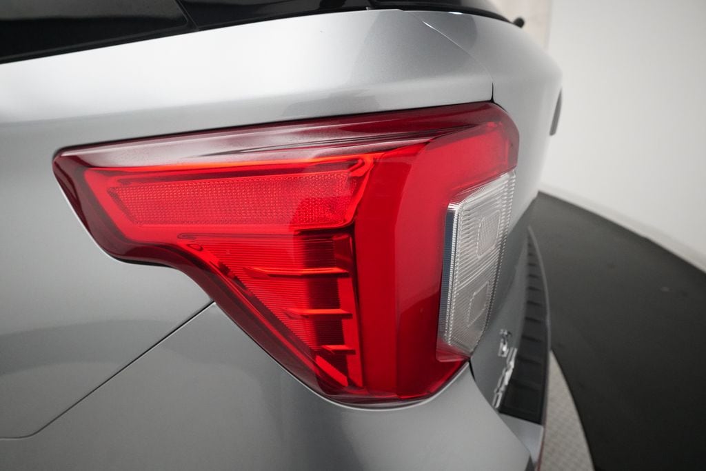 Photo 33