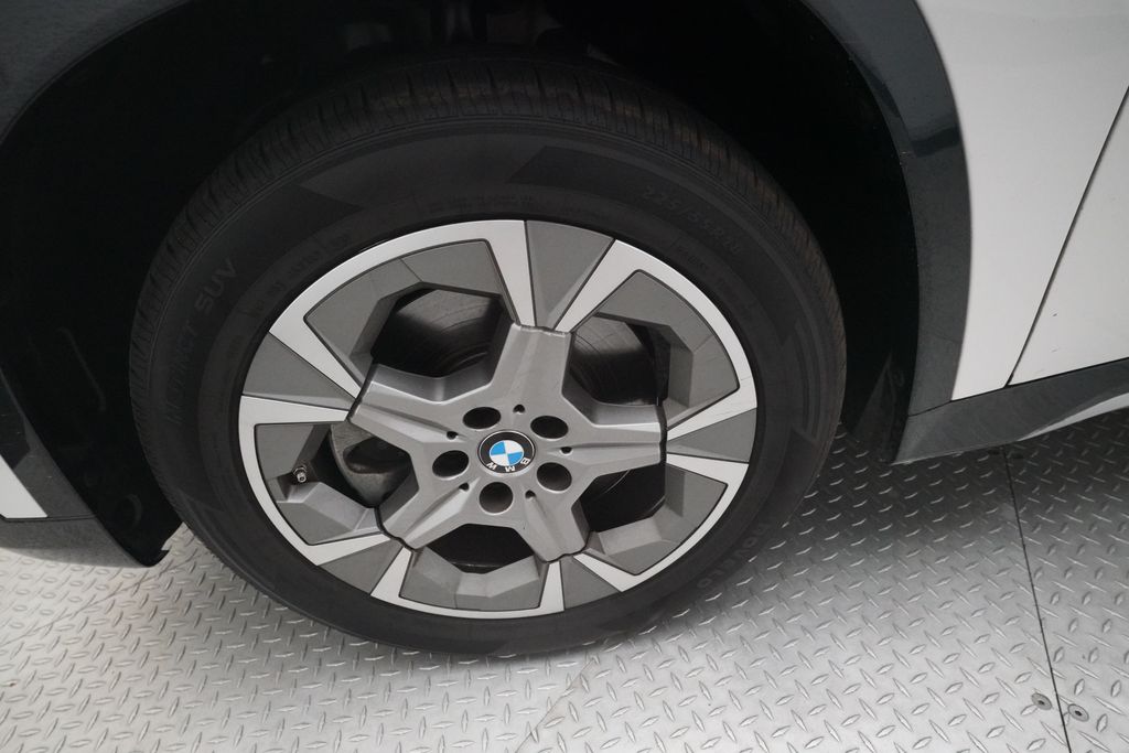 2023 BMW X1 28i - Photo 27