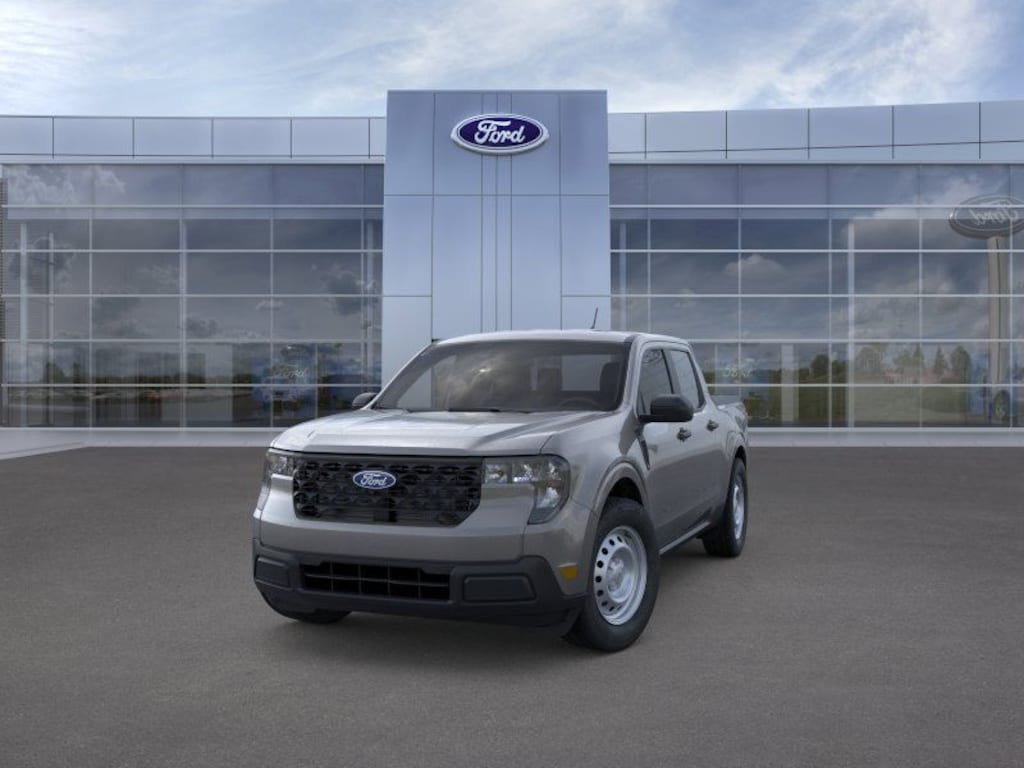 New 2026 Ford Maverick XL 4D Crew Cab