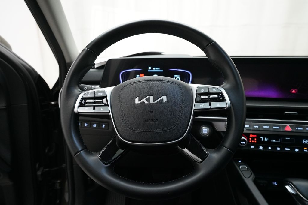 Used 2025 Kia Telluride S SUV