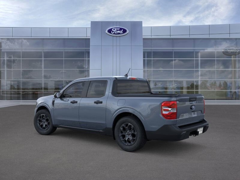 2025 Ford Maverick XLT photo 2