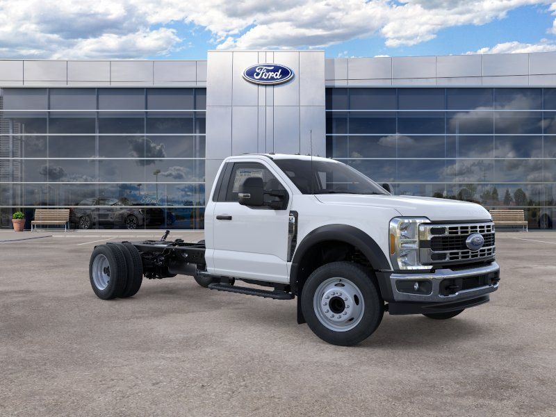 2025 Ford F-550 Super Duty Chassis Cab XL - Photo 7