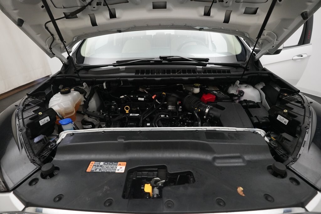 2022 Ford Edge SEL photo 3