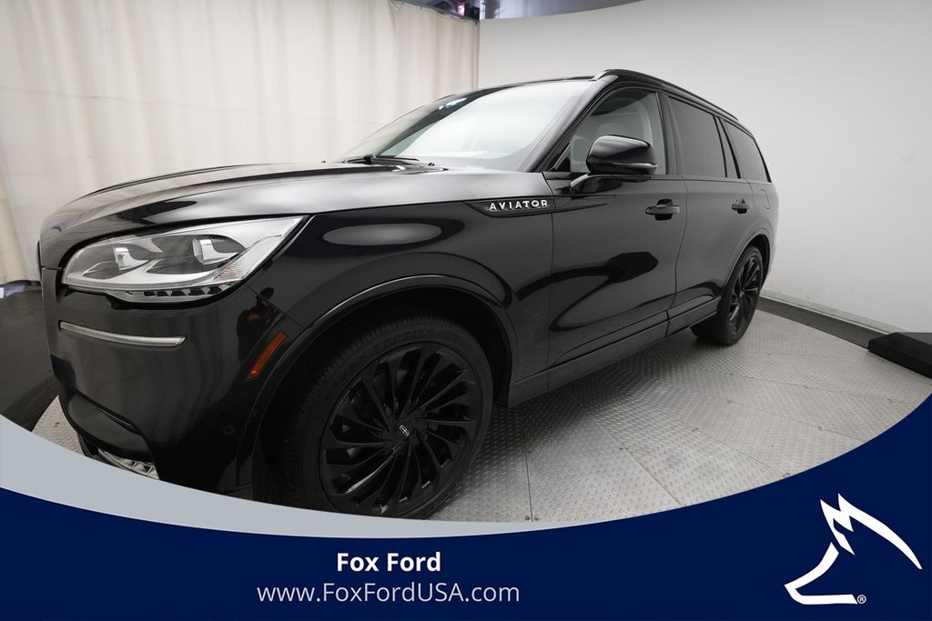 2023 Lincoln Aviator Reserve AWD's photo