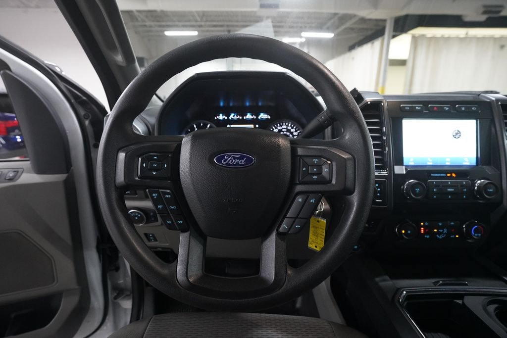 Used 2022 Ford F-250SD XLT Truck Crew Cab