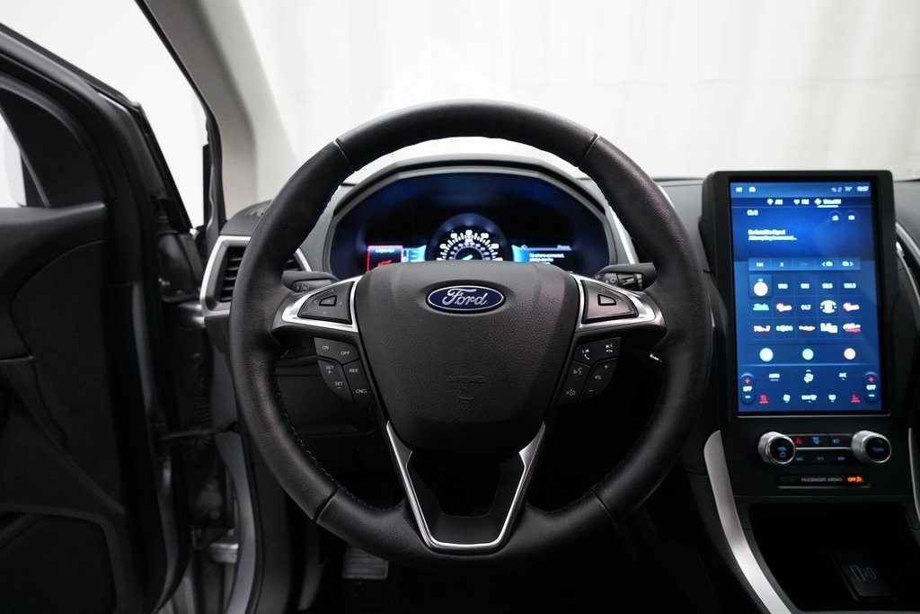 Used 2023 Ford Edge SEL SUV