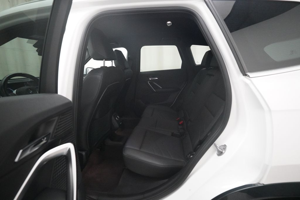 2023 BMW X1 28i - Photo 16
