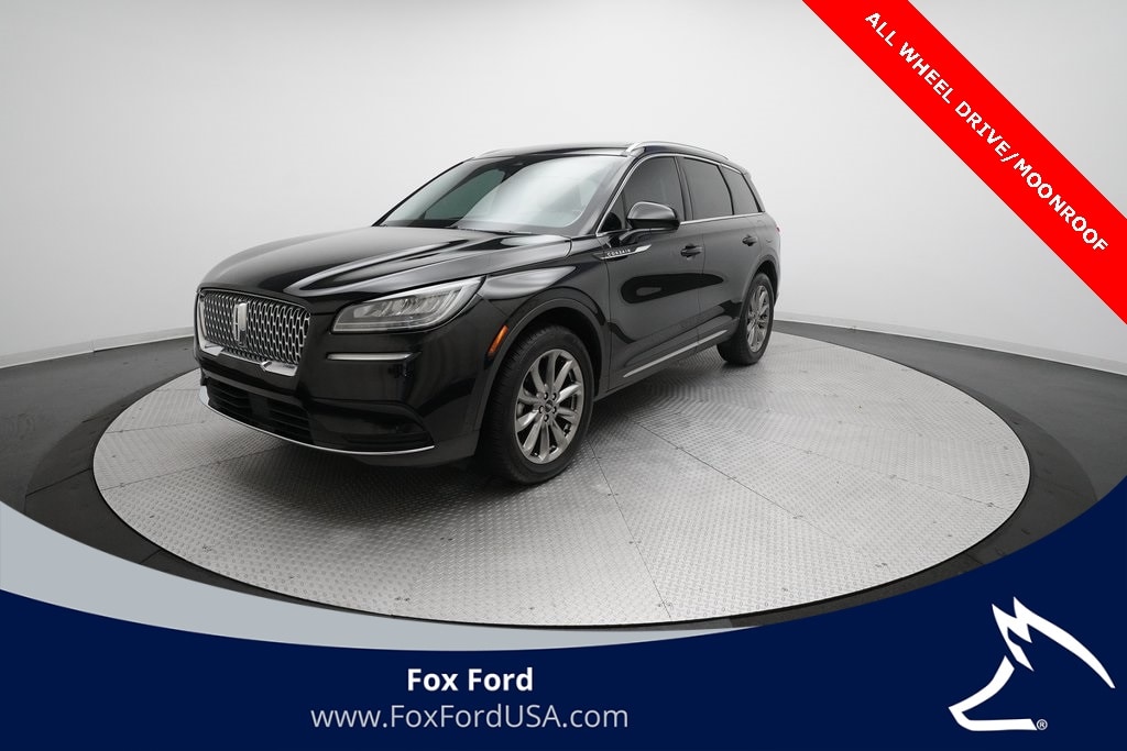 2022 Lincoln Corsair Base's photo