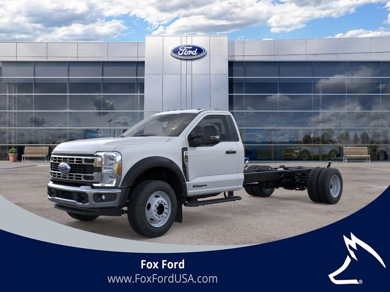 2025 Ford F-600 Super Duty Chassis Cab
