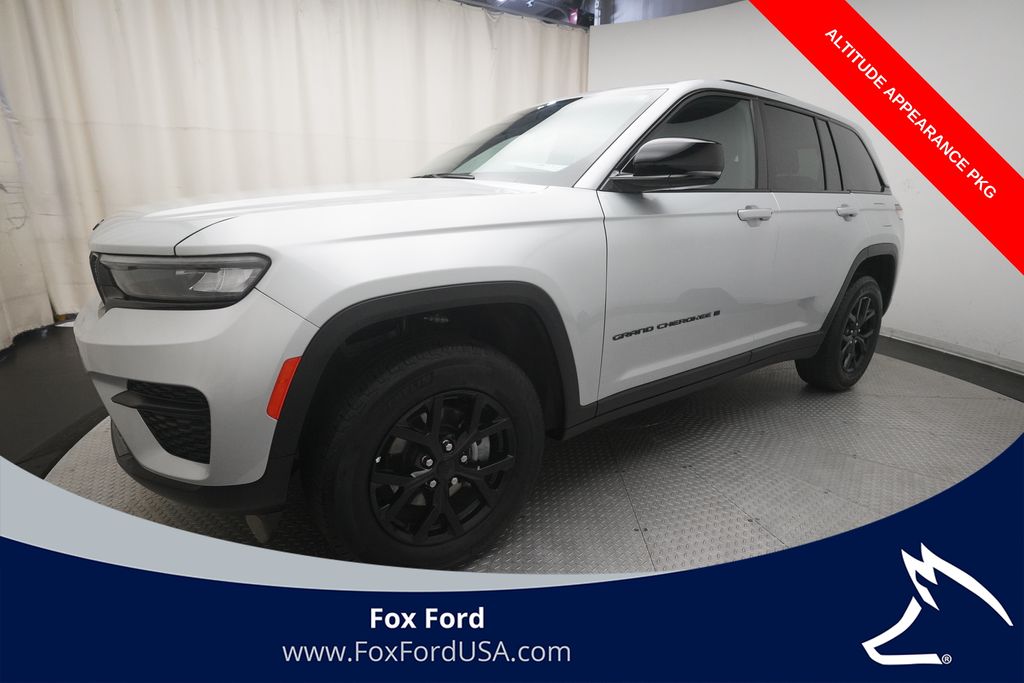 2025 Jeep Grand Cherokee