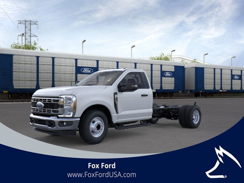 New 2026 Ford F-350SD XL 2D Standard Cab/Chassis