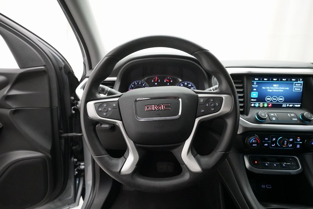 Used 2023 GMC Acadia SLE SUV