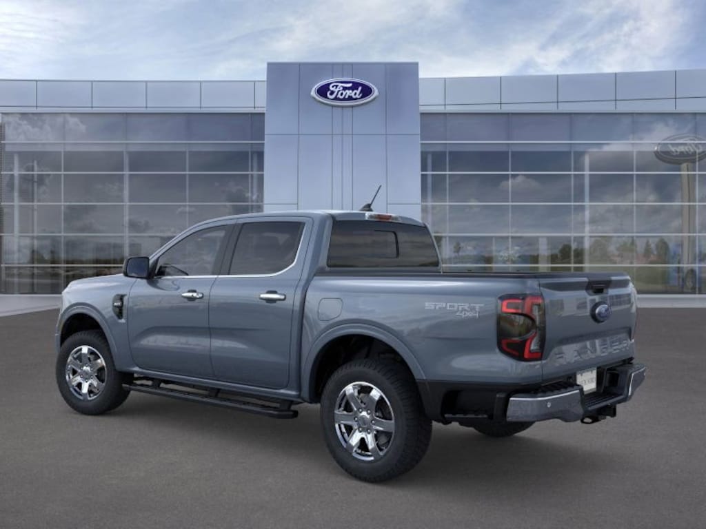 New 2025 Ford Ranger XLT 4D Crew Cab