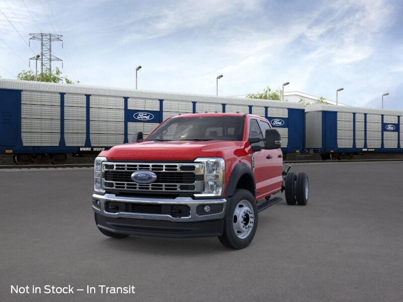 2026 Ford F-550 photo 2