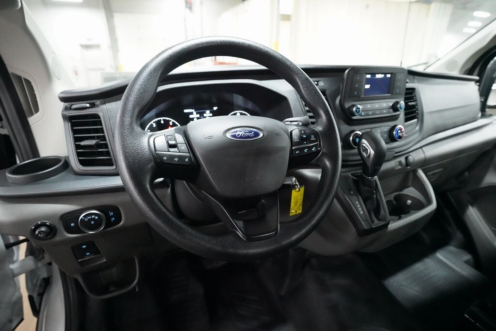 2023 Ford Transit photo 2