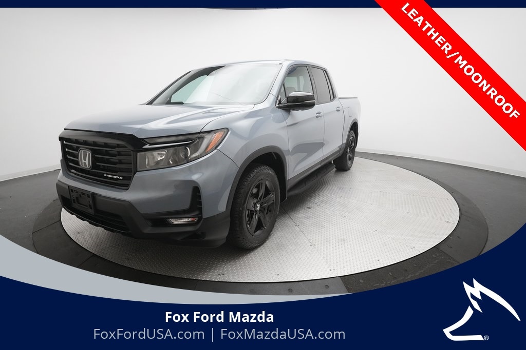 2022 Honda Ridgeline Black Edition's photo