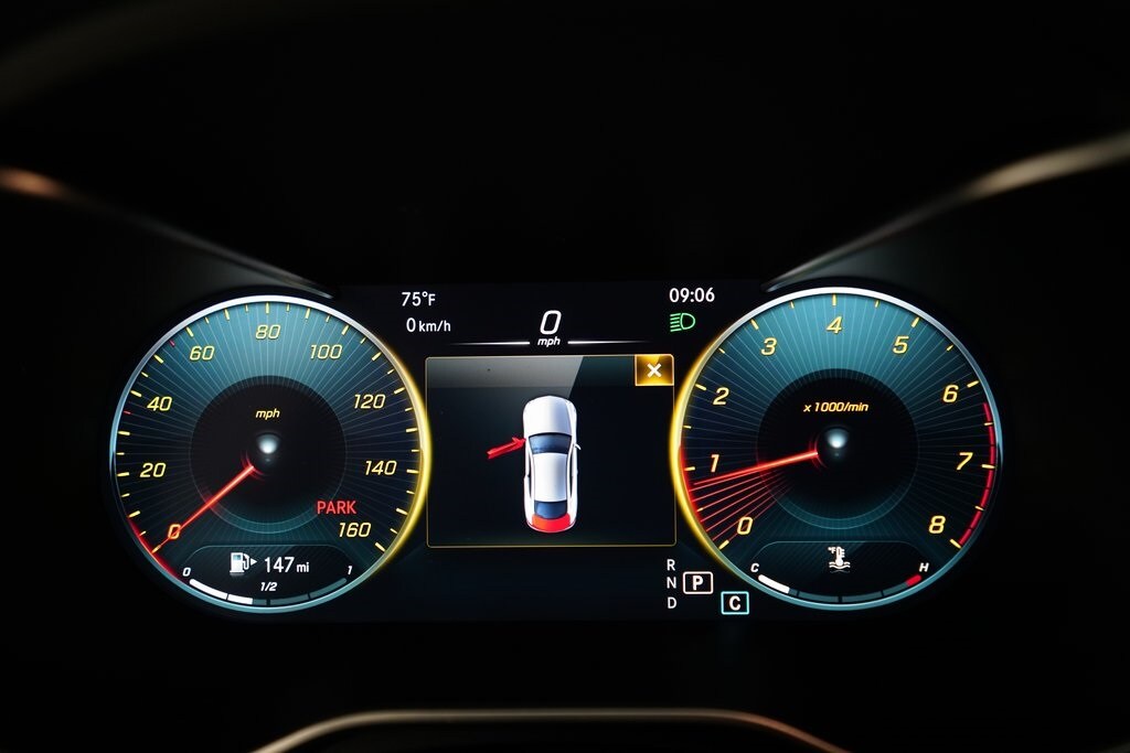2022 Mercedes Benz C 300 4MATIC photo 2